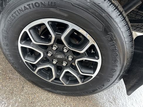 Used 2021 Ford F150 XLT w/ Equipment Group 302A High image 11