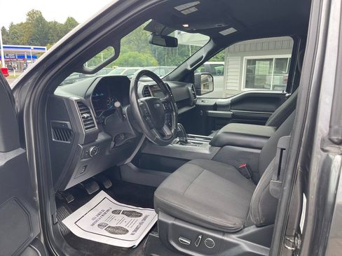 Used 2017 Ford F150 XLT w/ Equipment Group 302A Luxury AWD/4WD image 16