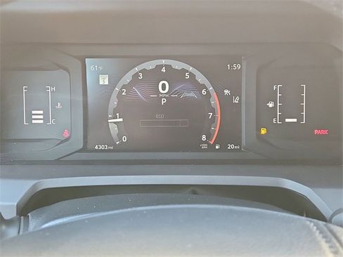 Used 2025 Toyota Tacoma SR5 image 12