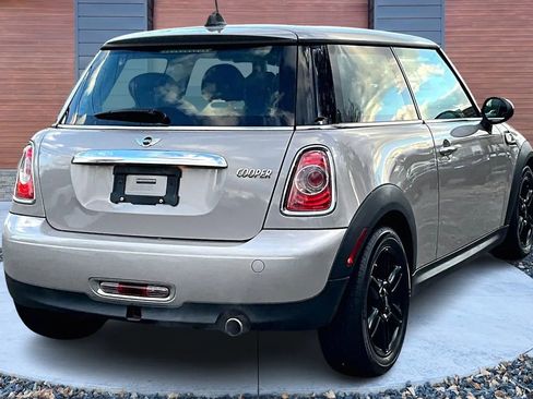 Used 2013 MINI Cooper Hardtop image 12
