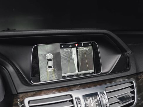 Used 2014 Mercedes-Benz E 63 AMG S-Model image 70