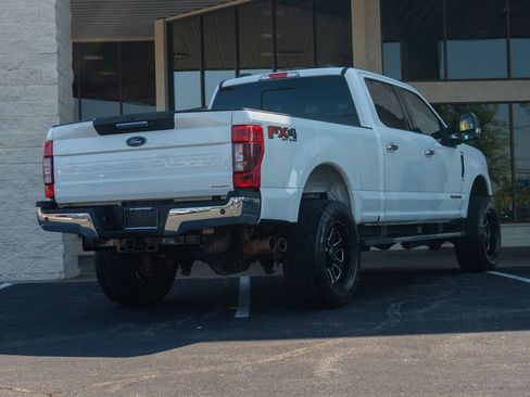 Used 2021 Ford F250 Lariat w/ Chrome Package image 5