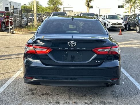 Used 2020 Toyota Camry LE FWD image 7
