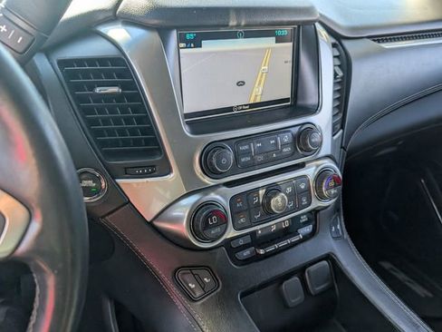 Used 2018 Chevrolet Tahoe LT image 24