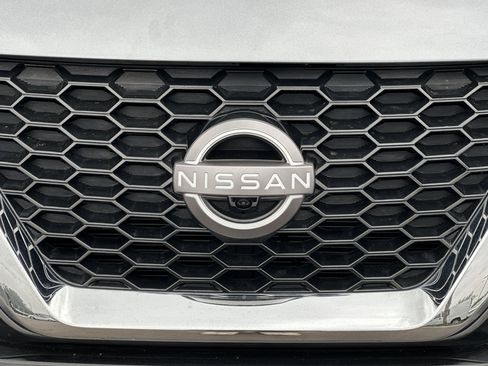 Used 2023 Nissan Murano SL w/ SL Moonroof Package image 39