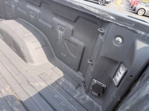 Used 2023 GMC Sierra 2500 Denali AWD/4WD image 8