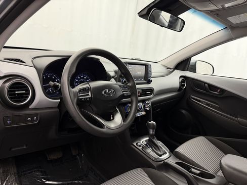 Used 2020 Hyundai Kona SE image 8