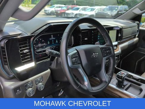 Certified 2024 Chevrolet Silverado 1500 RST w/ Protection Package AWD/4WD image 10