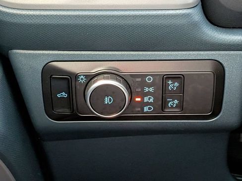 Used 2025 Ford Maverick Lobo AWD/4WD image 18
