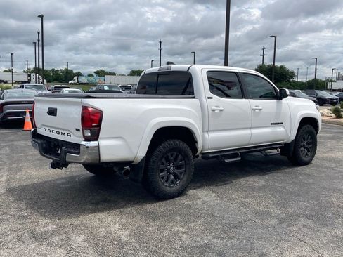 Used 2023 Toyota Tacoma SR5 RWD image 5