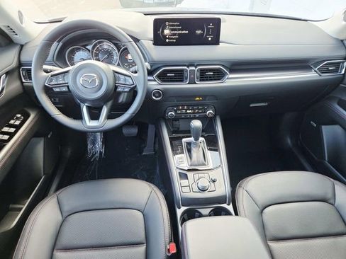 New 2025 MAZDA CX-5 Signature image 7