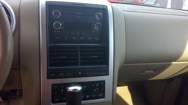 Used 2009 Mercury Mountaineer Premier AWD/4WD image 7