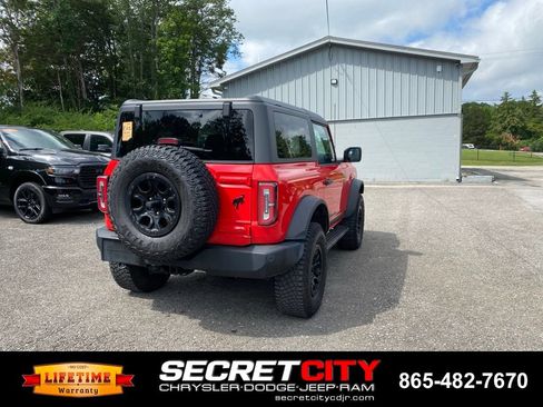 Used 2022 Ford Bronco Wildtrak AWD/4WD image 5