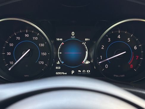 Used 2016 Jaguar XF Prestige RWD image 11
