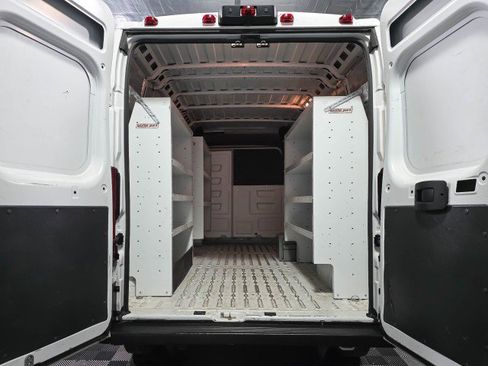 Used 2023 RAM ProMaster 2500 image 13