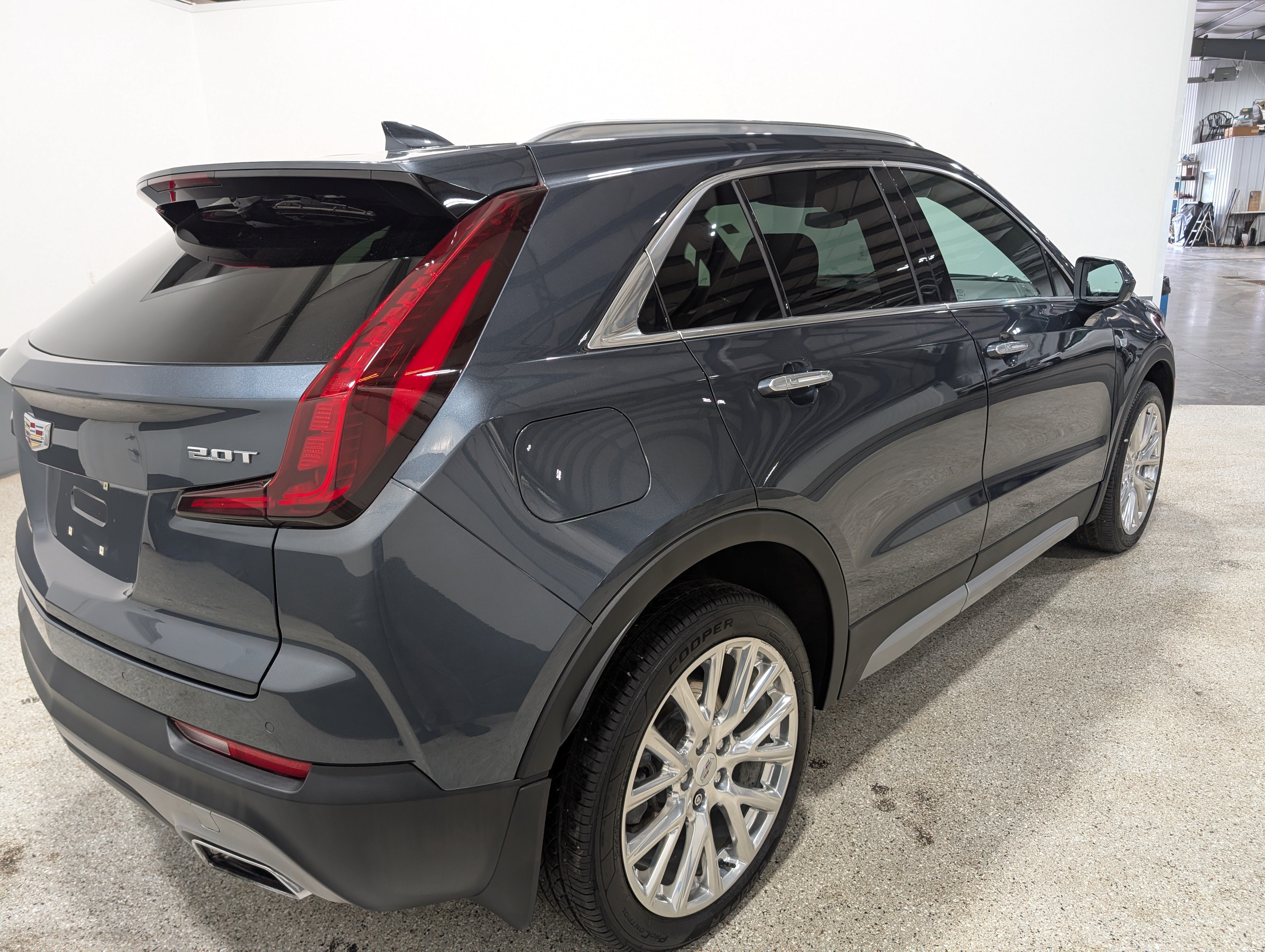 Used 2019 Cadillac XT4 Premium Luxury w/ Cold Weather Package AWD/4WD image 3