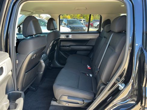 Certified 2025 Hyundai Santa Fe SE image 20