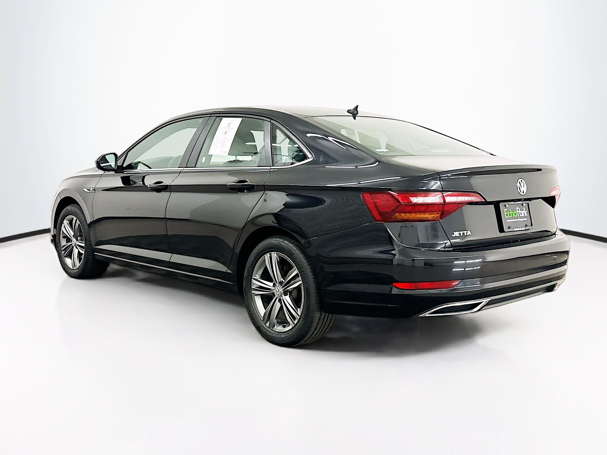 Used 2019 Volkswagen Jetta R-Line FWD image 5