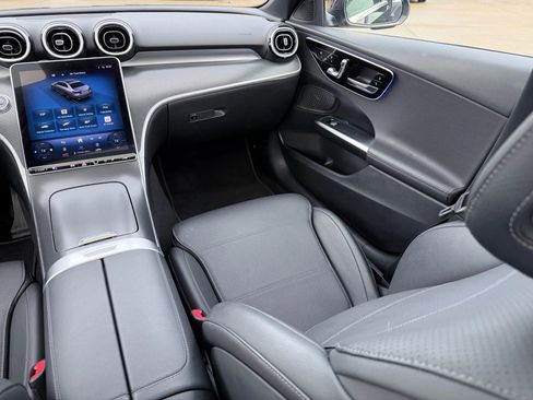 Used 2024 Mercedes-Benz C 300 Sedan image 13