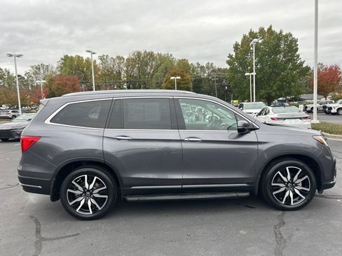 Used 2019 Honda Pilot Elite image 4