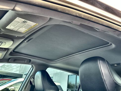 Used 2022 Toyota Camry SE w/ Audio Upgrade Package image 28