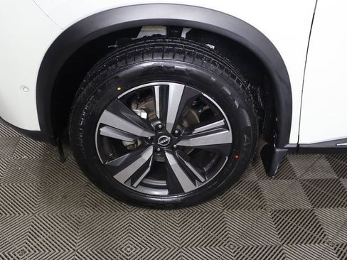 Used 2023 Nissan Rogue Platinum w/ Platinum Premium Package image 21