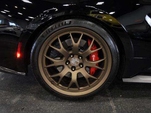 Used 2024 Ford Mustang GT Premium w/ GT Performance Package RWD image 10