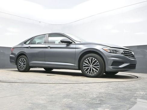 Used 2020 Volkswagen Jetta S image 31