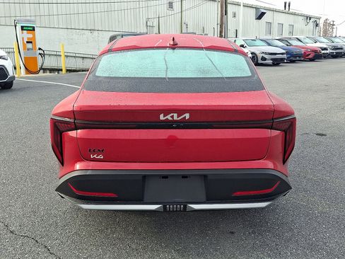 Used 2025 Kia K4 EX image 5