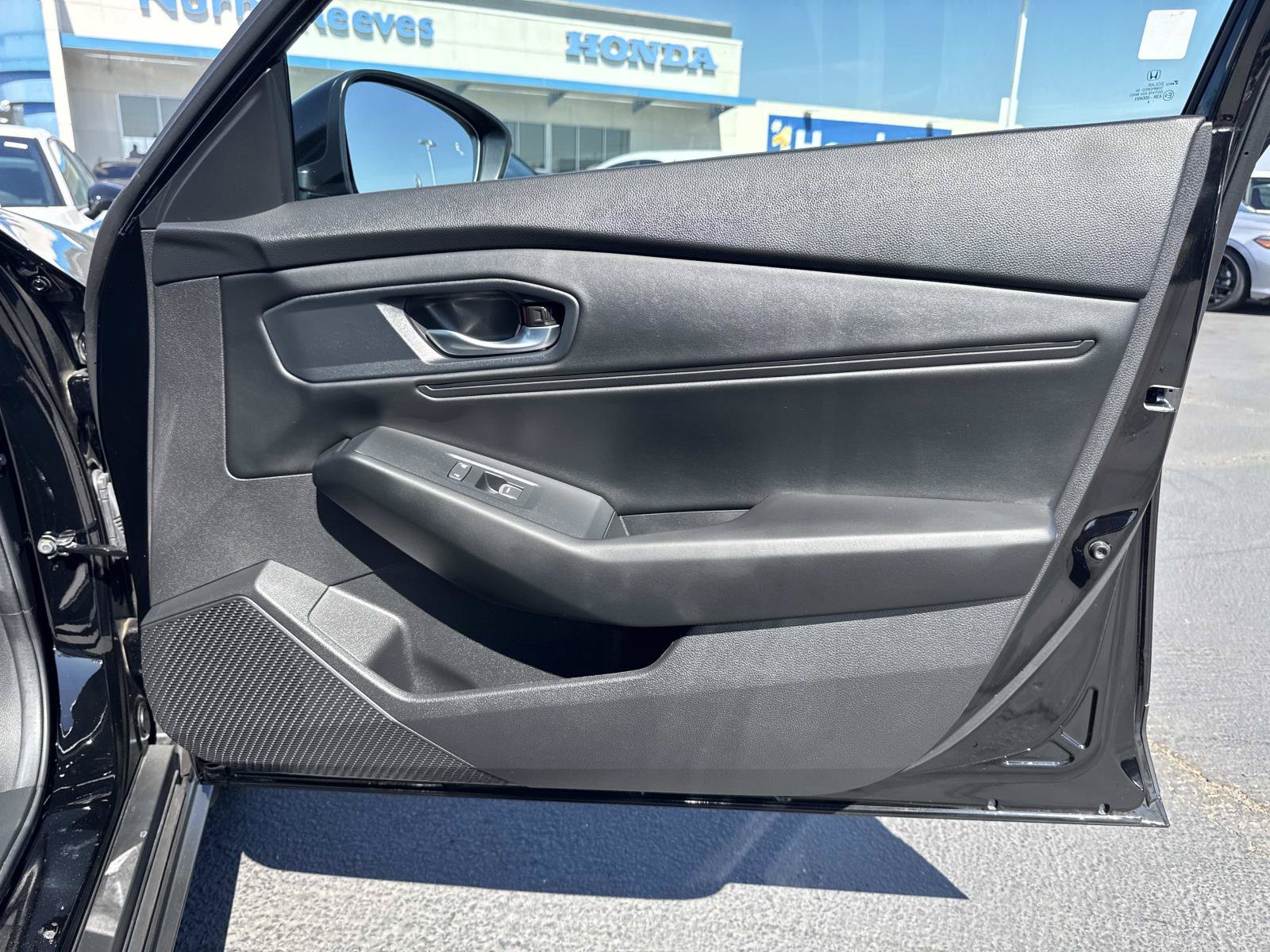 Certified 2023 Honda Accord EX image 32