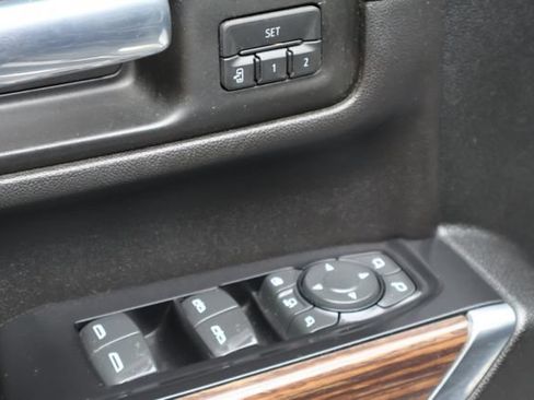 Used 2020 Chevrolet Silverado 3500 High Country w/ Z71 Off-Road Package AWD/4WD image 19
