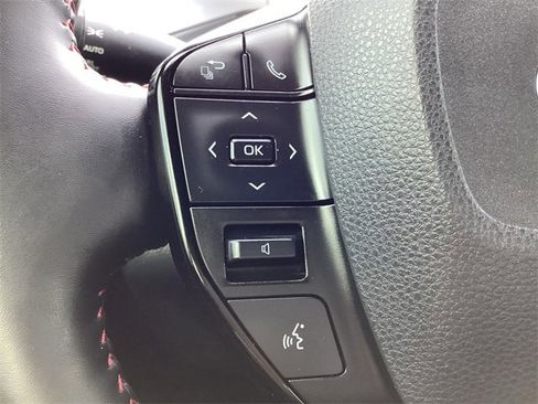 Certified 2024 Toyota Prius Prime image 17