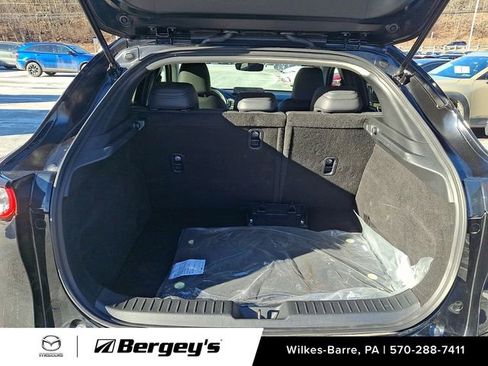 Certified 2025 MAZDA CX-30 AWD 2.5 S w/ Preferred Package image 32