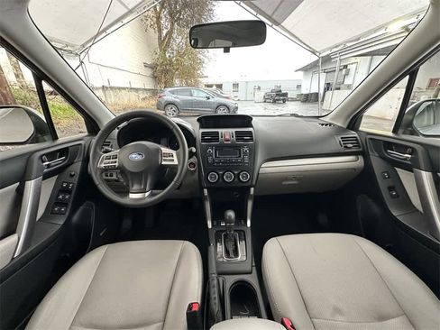 Used 2015 Subaru Forester 2.5i Touring w/ Protection Package #2 image 10