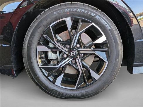 Used 2024 Hyundai Sonata SEL FWD image 23