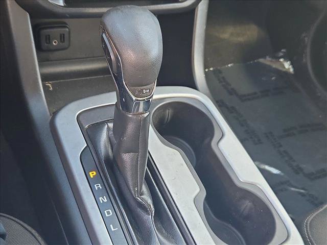 Used 2022 Chevrolet Colorado LT w/ Safety Package RWD image 12