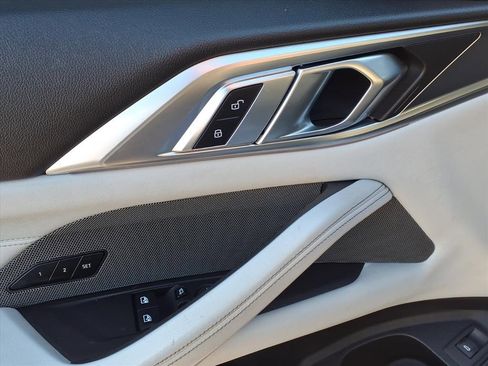 Used 2022 BMW M4 xDrive Competition w/ Executive Package image 4