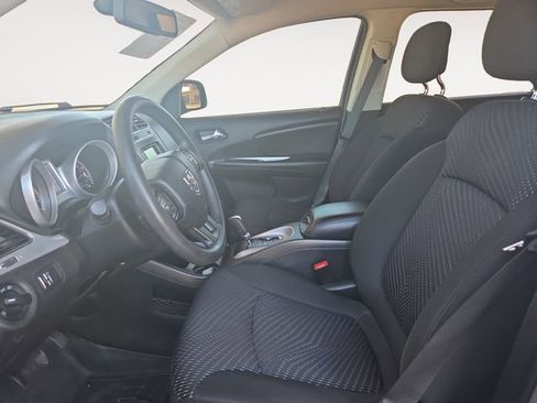 Used 2020 Dodge Journey SE FWD image 15