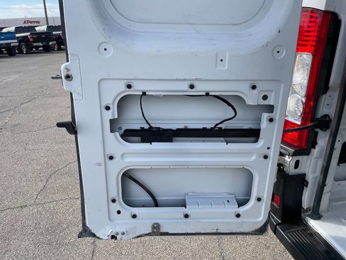 Used 2023 RAM ProMaster 2500 image 18