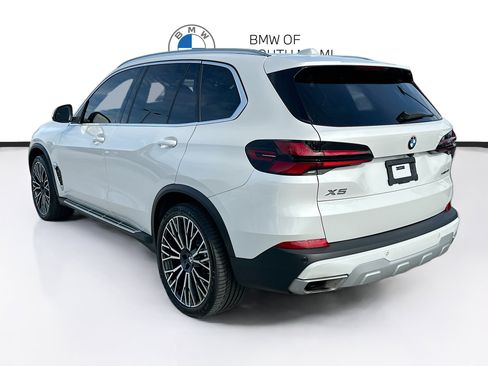 Used 2025 BMW X5 sDrive40i w/ Executive Package RWD image 5