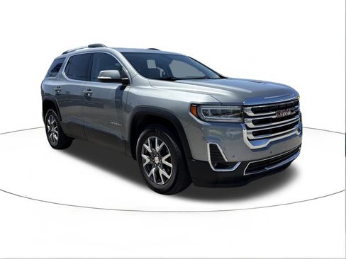 Used 2023 GMC Acadia SLT AWD/4WD image 1