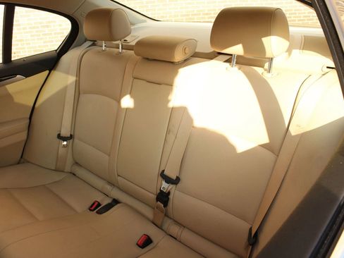 Used 2015 BMW 528i Sedan RWD image 15