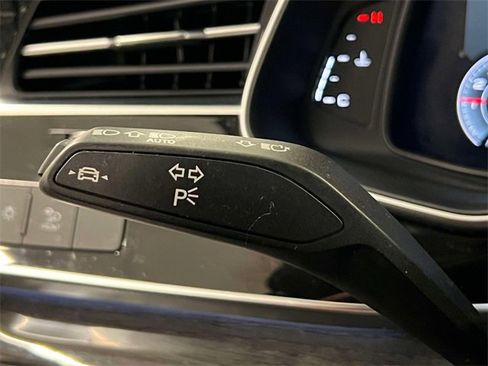 Used 2022 Audi Q7 2.0T Premium image 24