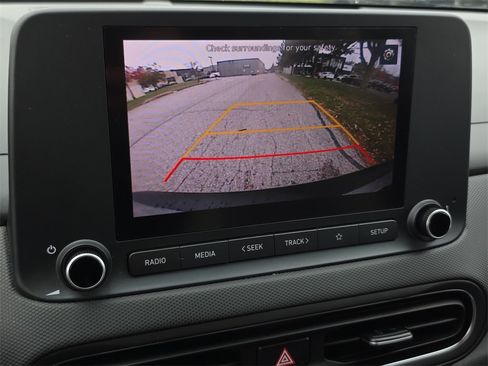 Certified 2023 Hyundai Kona SE image 29