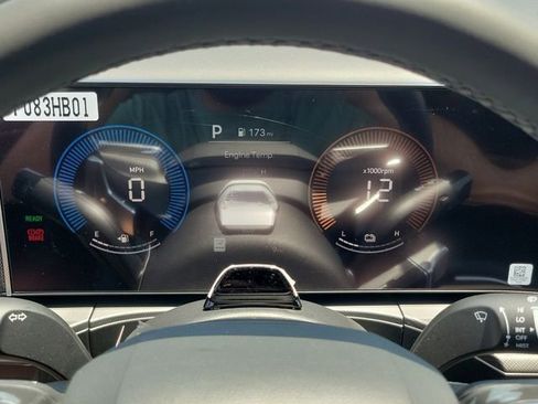 New 2026 Hyundai Santa Fe SEL FWD image 9
