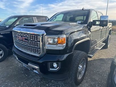 Used 2019 GMC Sierra 2500 Denali w/ Duramax Plus Package