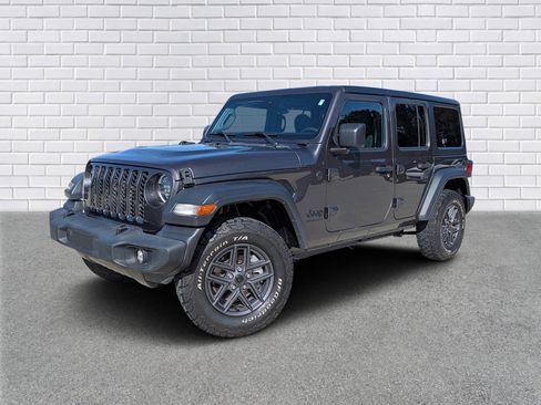 Used 2024 Jeep Wrangler Sport S image 1