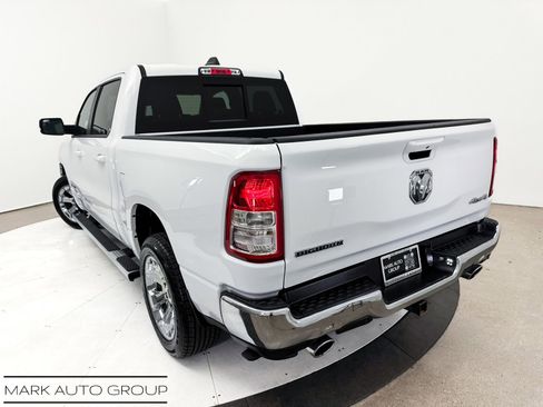 Used 2022 RAM 1500 Big Horn AWD/4WD image 6