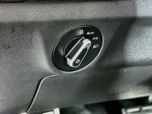 Certified 2023 Volkswagen Jetta Sport FWD image 11