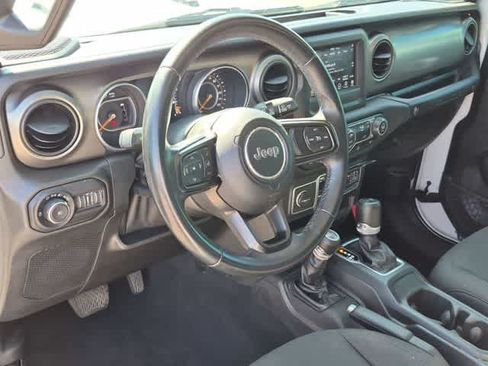 Certified 2018 Jeep Wrangler Unlimited Sport S AWD/4WD image 10